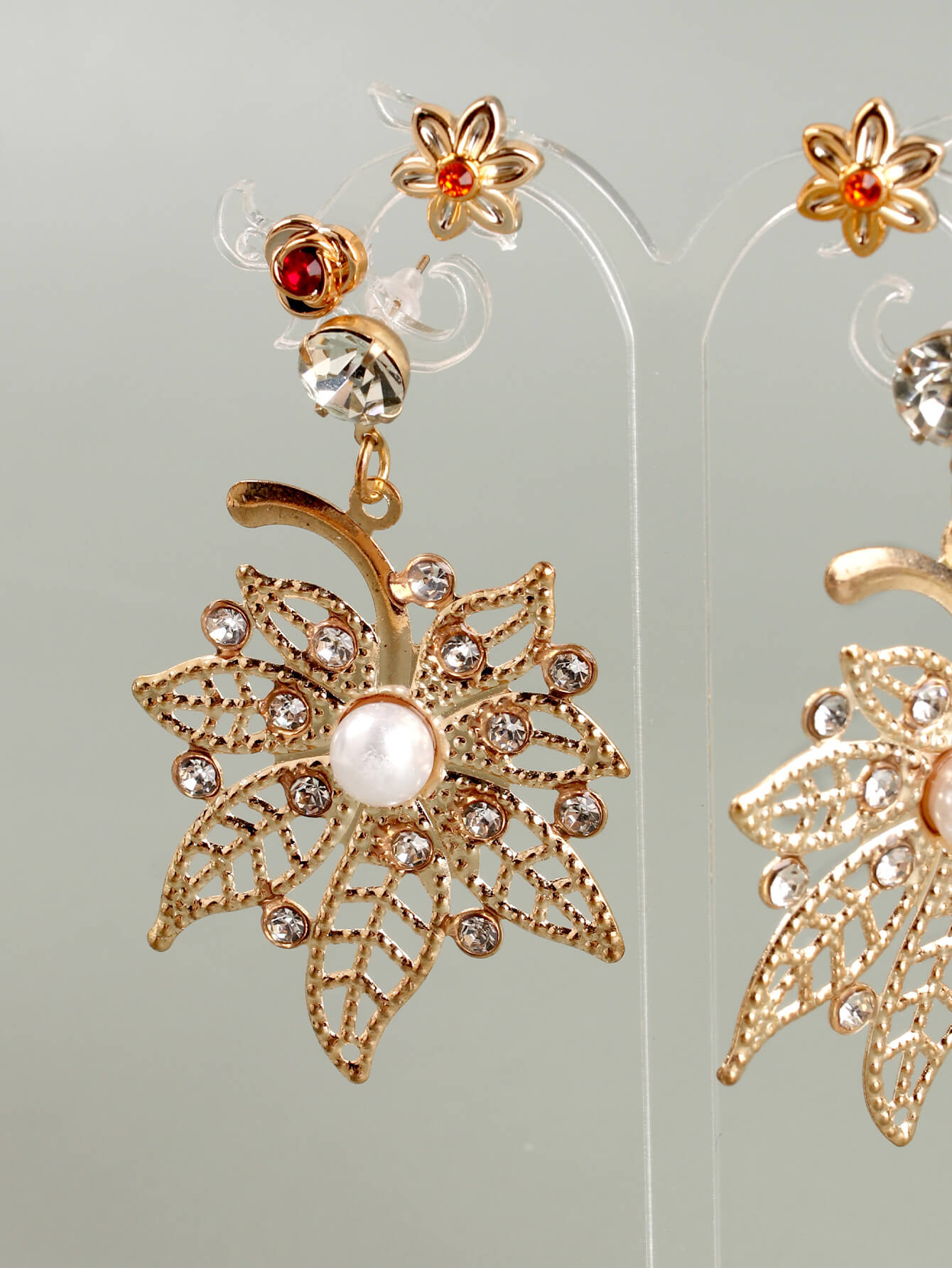 2PCS Transparent Tree Shape Earring Holder